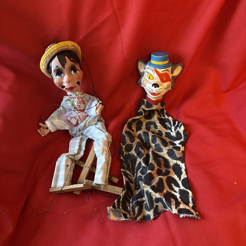 Vintage puppets - ,